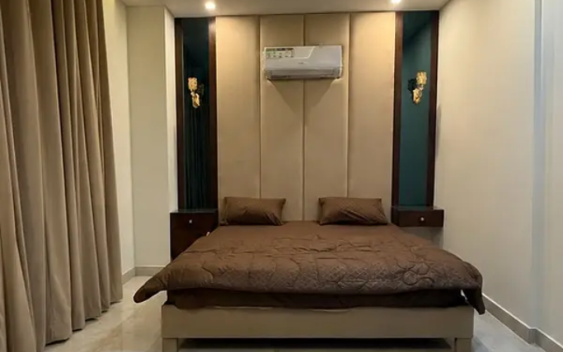 Ready-to-Move Studio Apartment for Sale in Bahria Town Lahore Asking Price: Rs. 45 Lacs
