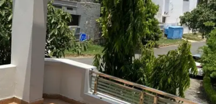 8 Marla Corner House For Sale