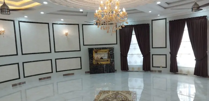 8 Marla House With Solar For Sale In Sector B Bahria Town Lhr