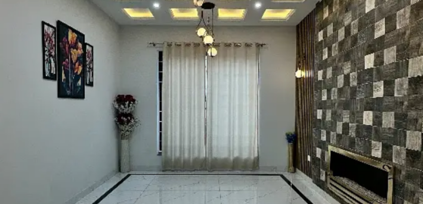 10 Marla Portion Available In Tulip Block Of Bahria Town Lahore