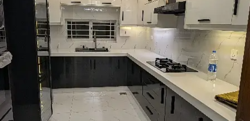 1 Kanal Luxury House Available For Rent Hot Location Bahria Town Sector C Lh