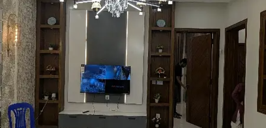 1 Kanal Luxury House Available For Rent Hot Location Bahria Town Sector C Lh