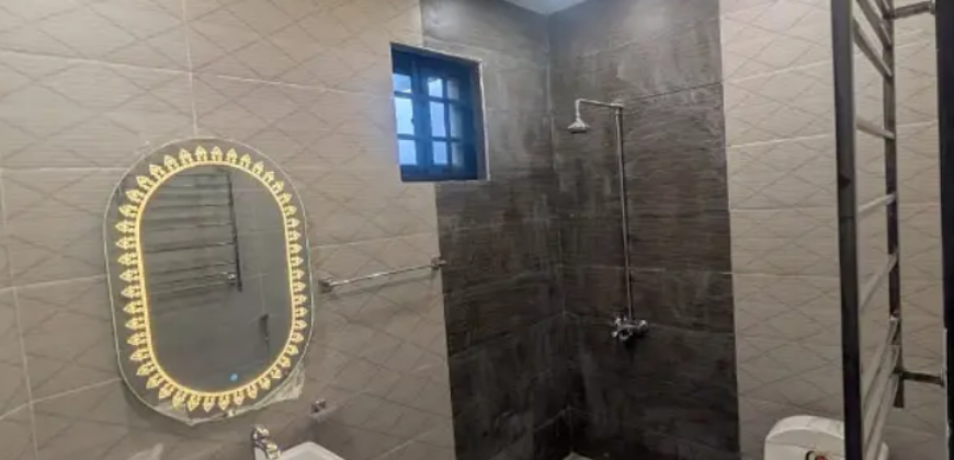 10 Marla Spanish Brand New House For Sale