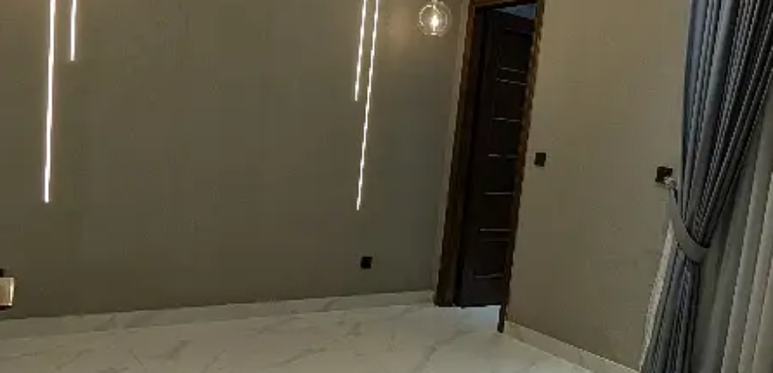 10 Marla Luxury Upper Portion Available For Rent In Bahria Town Lhr – sector c
