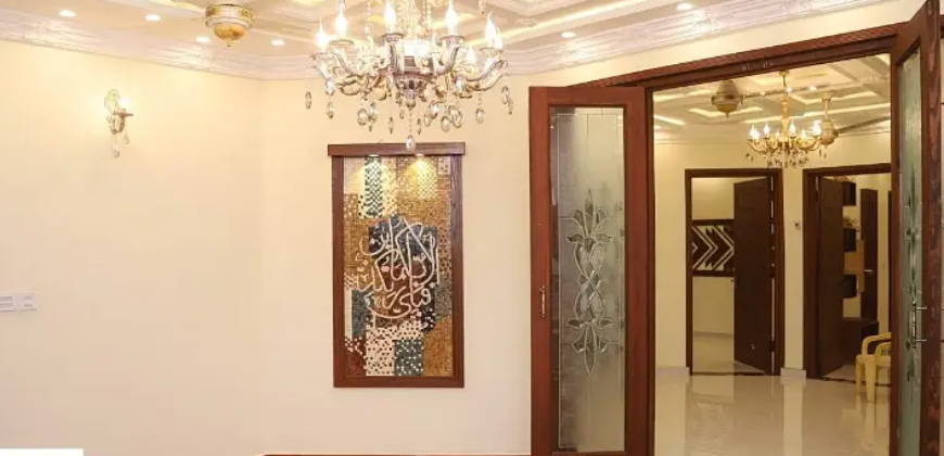 10 Marla Upper Portion Lower Tenant For Rent In Bahria Town Sector C Lhr