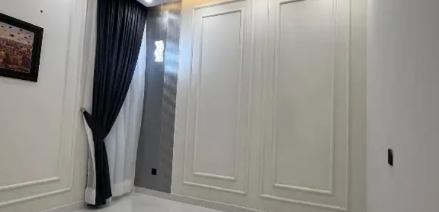 5 Marla Designer House For Sale Prime Location Sector E