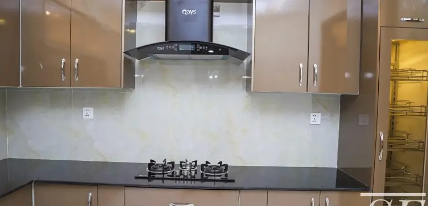 10 Marla Upper Portion Lower Tenant For Rent In Bahria Town Sector C Lhr