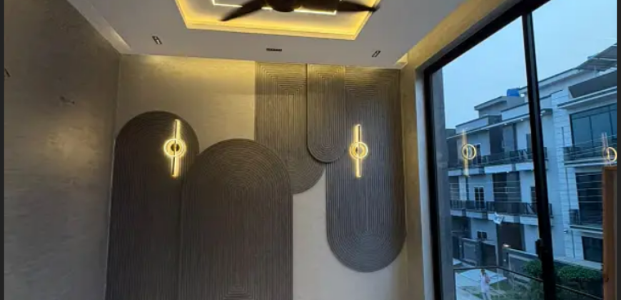 Brand New 10 Marla House For Sale In G Block, Central Park Lahore