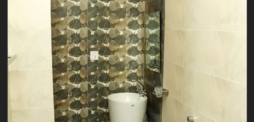 10 Marla Luxury Designer Brand New House For Sale In Sector E Bahria Town Lhr