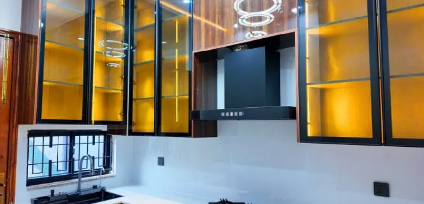 Prime Location 5 Marla House In Central Central Park – Block A1 For sale
