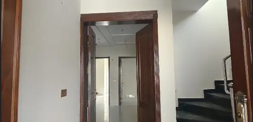 Beautiful New House for rent LDA Avenue, Lahore