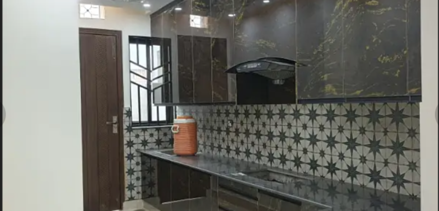 Rs 2.60 Crore 5 Marla House For Sale In Paragon City Lahore